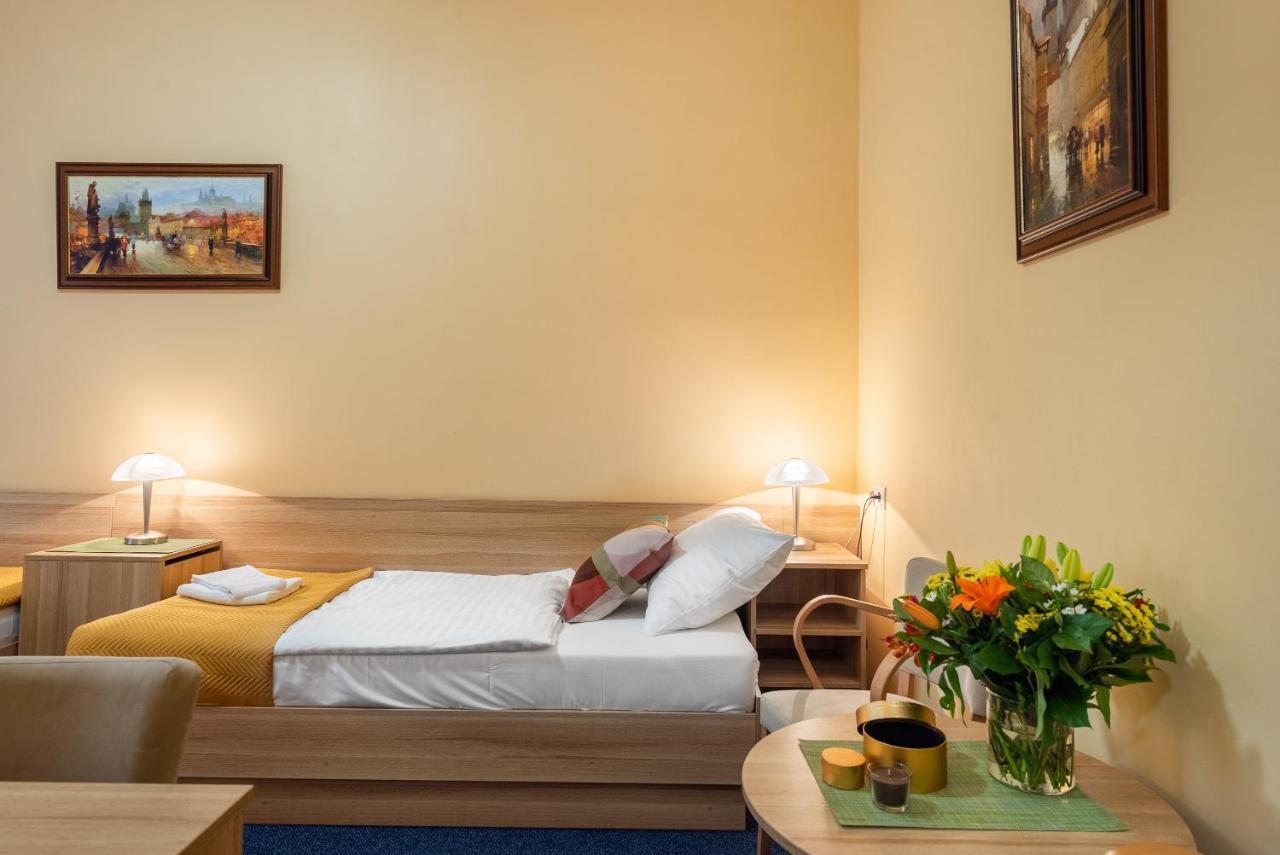 Hotel Libero Prague Exterior photo